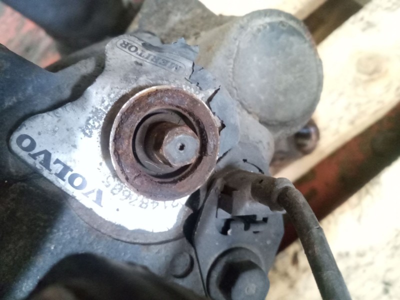 Recambio de pinza freno delantera derecha para volvo fh xxx 12.8 diesel referencia OEM IAM 21487605  