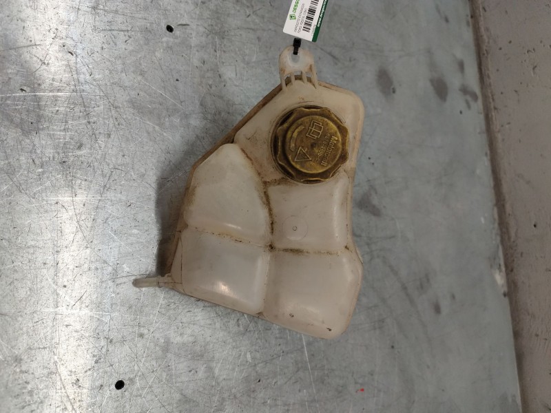 Recambio de deposito expansion para ford fiesta (cbk) ambiente referencia OEM IAM 2S6H8K218AF  