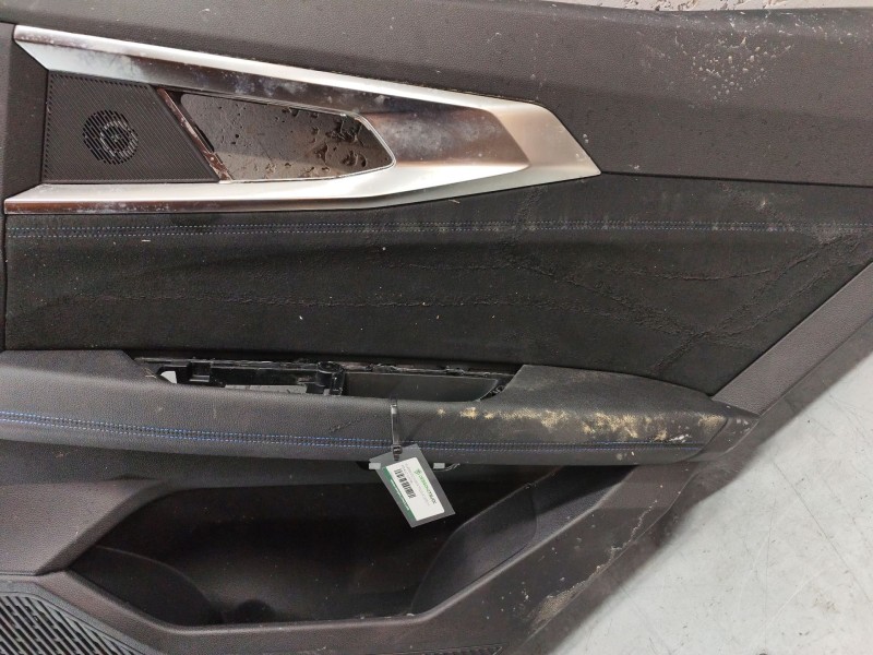 Recambio de guarnecido puerta trasera derecha para renault austral tce 130 referencia OEM IAM   