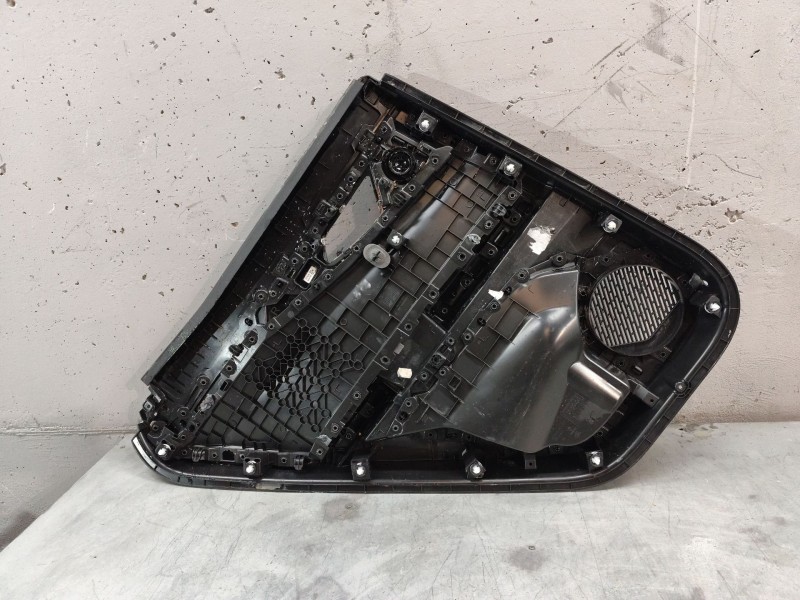 Recambio de guarnecido puerta trasera derecha para renault austral tce 130 referencia OEM IAM   