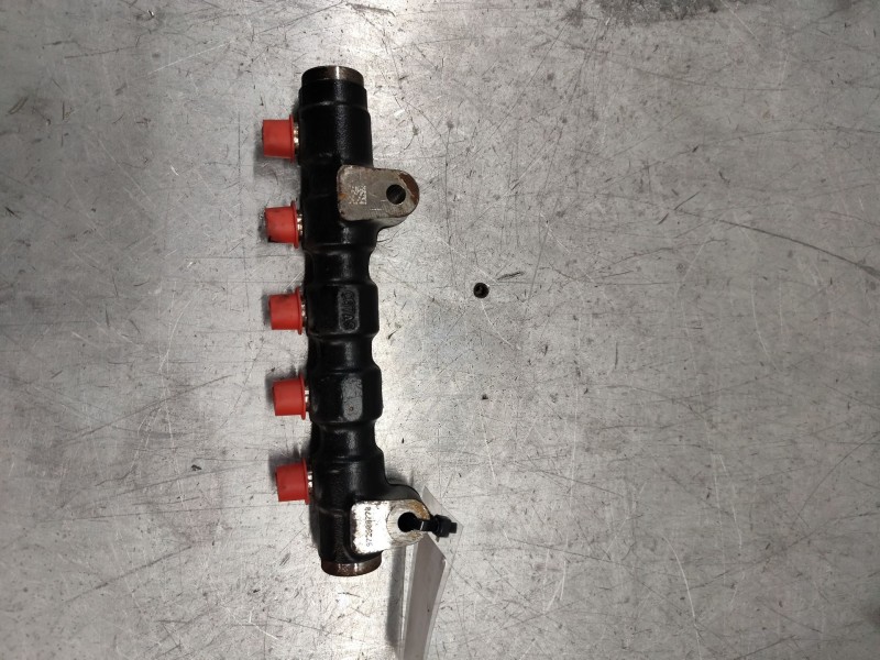 Recambio de rampa inyectora para peugeot 407 (6d_) 1.6 hdi 110 (6d9hzc, 6d9hyc) referencia OEM IAM 9654592680  