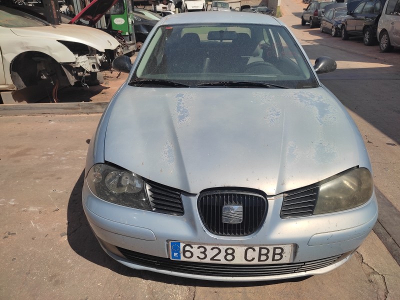 seat ibiza (6l1) del año 2002