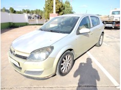 opel astra h berlina del año 2004 2