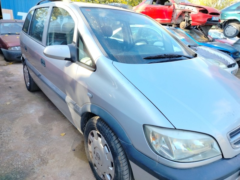 opel zafira a del año 2004