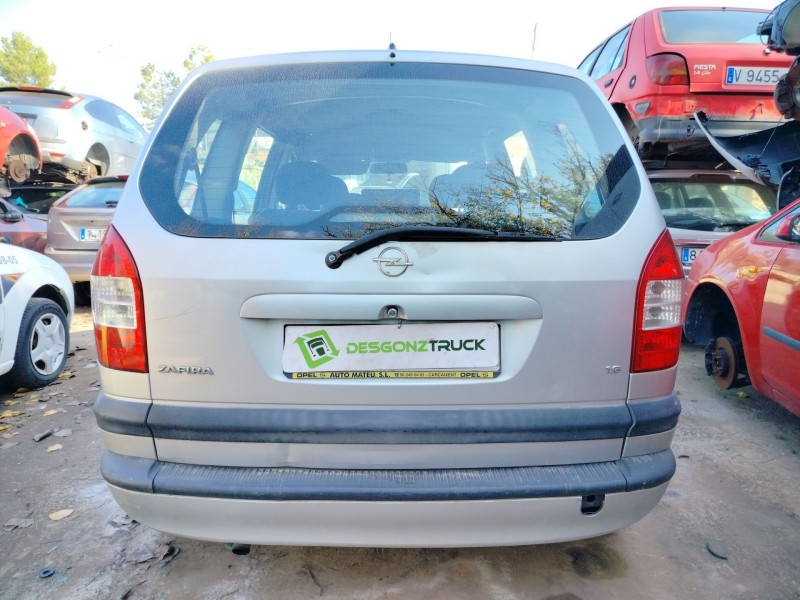 opel zafira a del año 2004