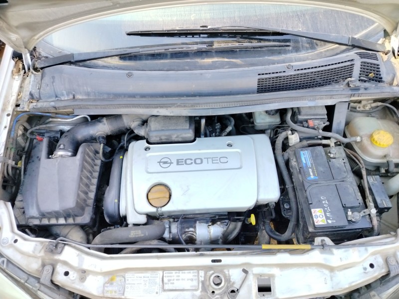 opel zafira a del año 2004