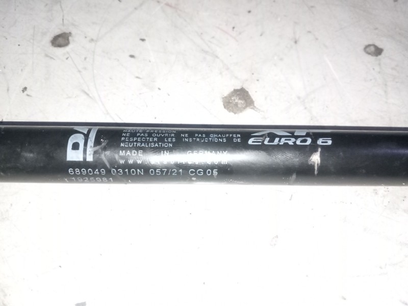 Recambio de bombin calandra para daf serie xf euro 6 12.9 diesel referencia OEM IAM 1925981  