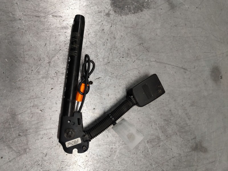 Recambio de pretensor airbag izquierdo para ford fiesta (cbk) ambiente referencia OEM IAM 2S6AA61209AC  