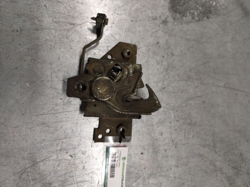 Recambio de cerradura capot para ford fiesta (cbk) ambiente referencia OEM IAM   