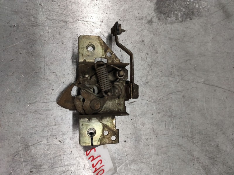 Recambio de cerradura capot para ford fiesta (cbk) ambiente referencia OEM IAM   