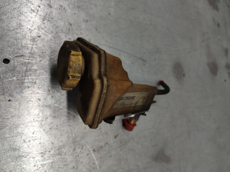 Recambio de deposito de direccion para ford fiesta (cbk) ambiente referencia OEM IAM 2S6C3531BC  