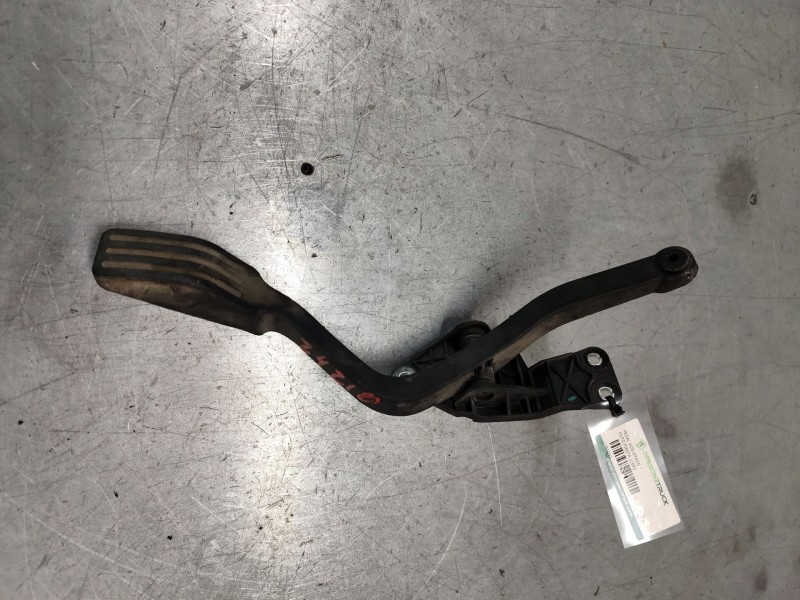 Recambio de pedal acelerador para ford fiesta (cbk) ambiente referencia OEM IAM 2S619P732AB  