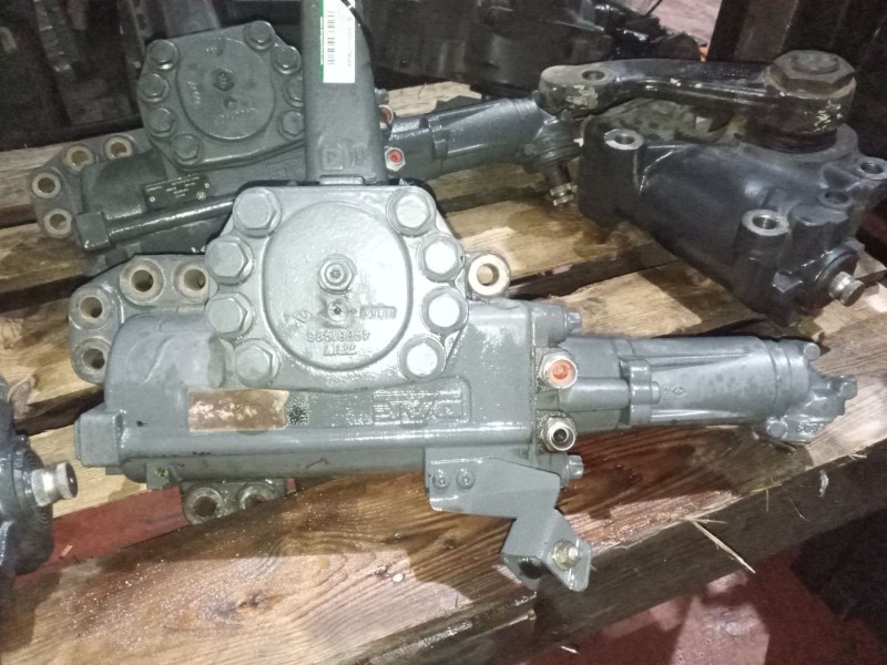 Recambio de caja direccion para daf serie xf106.xxx referencia OEM IAM 1850952  