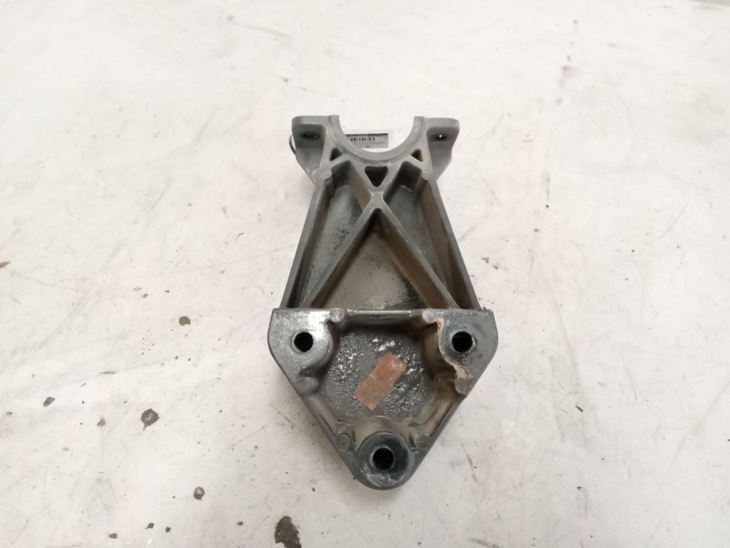 Recambio de soporte guardabarros trasero para daf serie xf euro 6 12.9 diesel referencia OEM IAM 1371224  