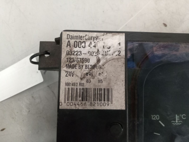 Recambio de cuadro instrumentos para mercedes-benz oc 500 rf-1842 touring referencia OEM IAM A0004468821  