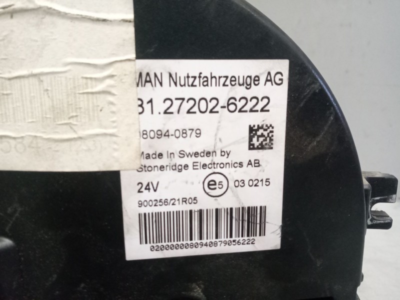 Recambio de cuadro instrumentos para man tgx 18.xxx 12.4 diesel referencia OEM IAM 81272026222  