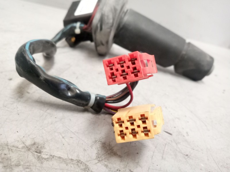 Recambio de mando intermitentes para man tgx 18.xxx 12.4 diesel referencia OEM IAM 81255090139  