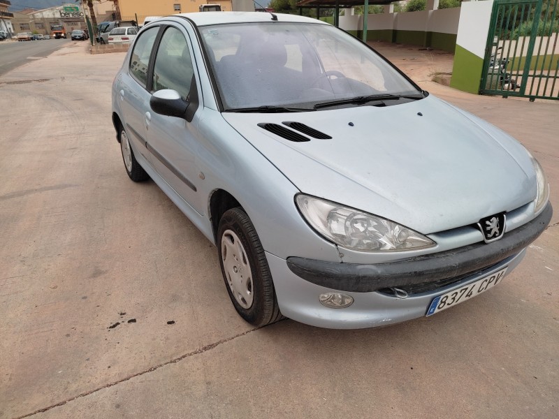 peugeot 206 berlina del año 2003