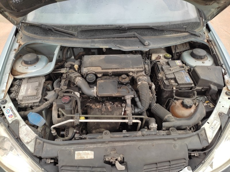 peugeot 206 berlina del año 2003