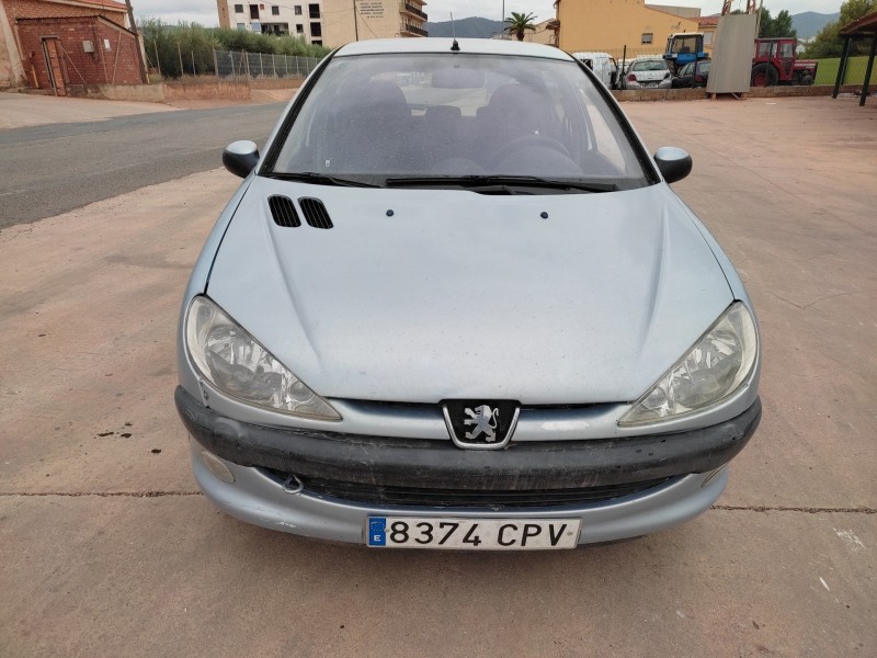 peugeot 206 berlina del año 2003