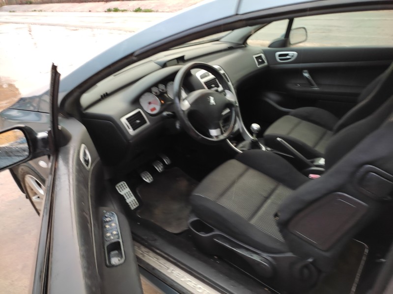 peugeot 307 cc (s1) del año 2004