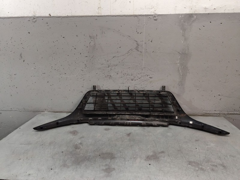 Recambio de rejilla delantera para peugeot boxer furgoneta 2.0 bluehdi 130 referencia OEM IAM   