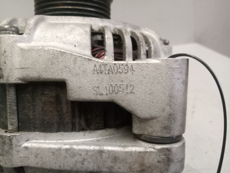 Recambio de alternador para iveco eurorider c-35 / toring referencia OEM IAM 504282333  