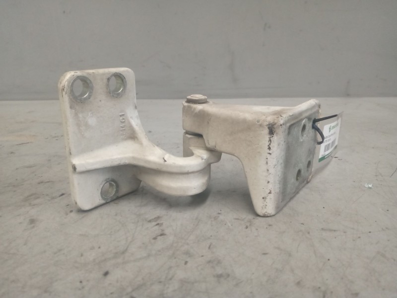Recambio de bisagra delantera derecha para man tgx 18.xxx 12.4 diesel referencia OEM IAM   inferior