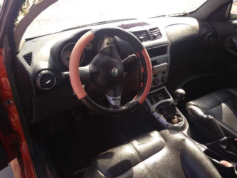 alfa romeo gt (125) del año 2004