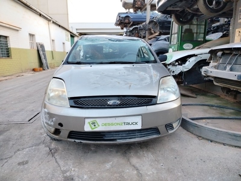 ford fiesta (cbk) del año 2003
