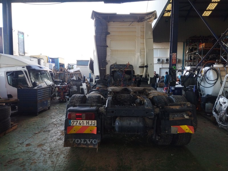 volvo fh xxx del año 2012