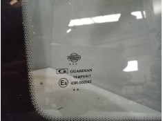 Recambio de luna custodia delantera derecha para nissan trucks atleon 165 referencia OEM IAM    2