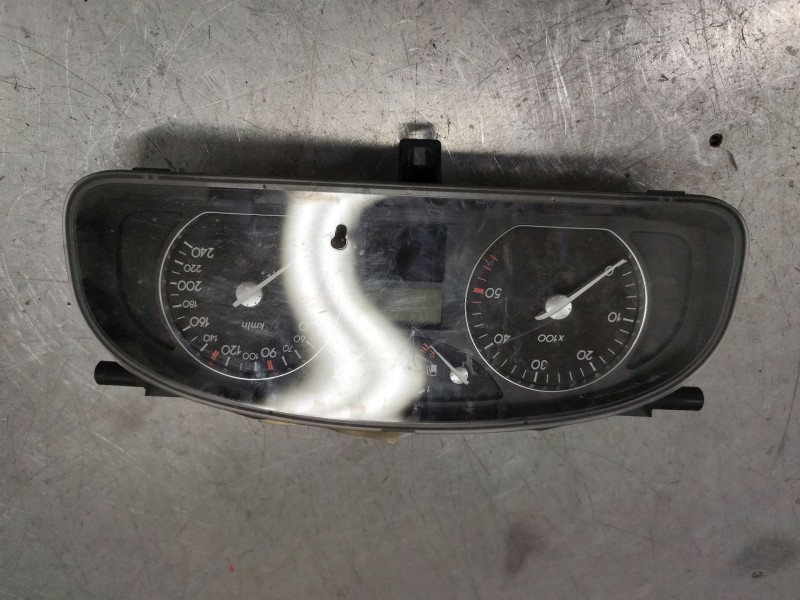 Recambio de cuadro instrumentos para renault laguna ii grandtour (kg0/1_) 2.2 dci (kg0f) referencia OEM IAM 8200328449  