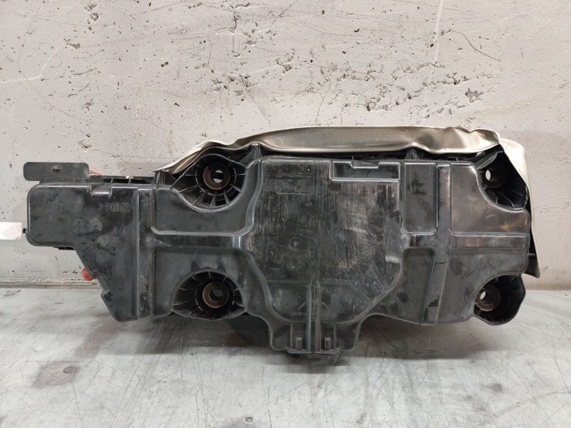 Recambio de deposito adblue para peugeot boxer furgoneta 2.0 bluehdi 130 referencia OEM IAM   