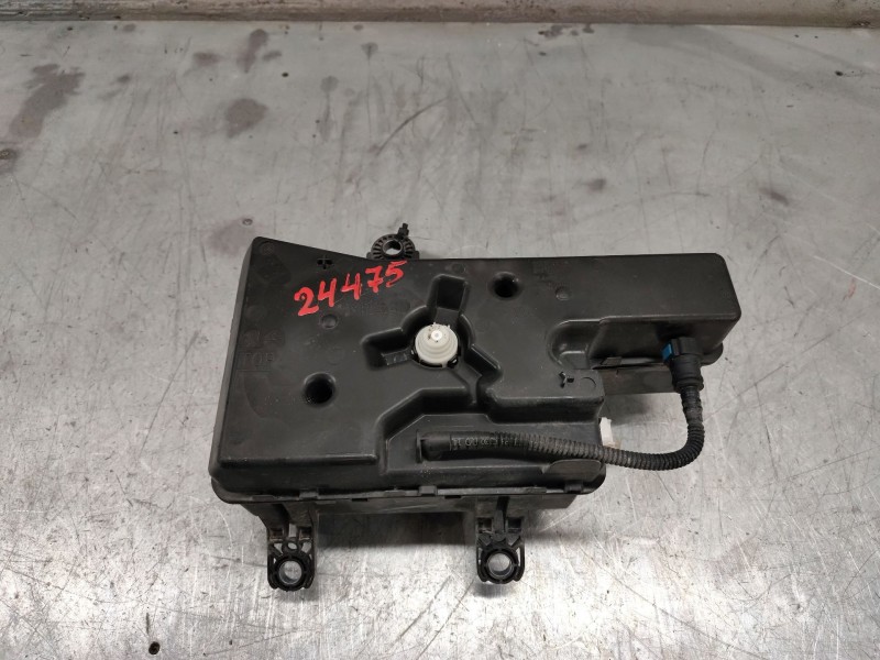 Recambio de deposito aditivo para peugeot boxer furgoneta 2.0 bluehdi 130 referencia OEM IAM 9806639880  