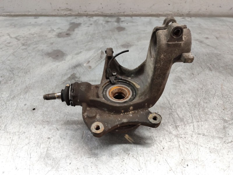 Recambio de mangueta delantera izquierda para citroën c5 berlina 3.0 v6 exclusive automático referencia OEM IAM   