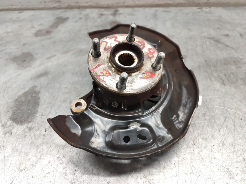 Recambio de mangueta delantera izquierda para toyota yaris 1.0 cat referencia OEM IAM 432120D130B  