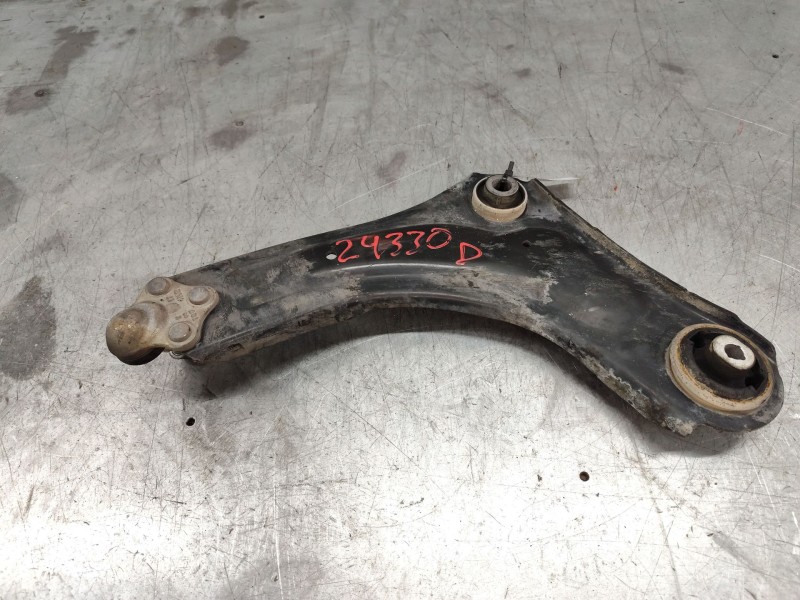 Recambio de brazo suspension inferior delantero derecho para renault grand scénic iii (jz0/1_) 1.5 dci referencia OEM IAM   