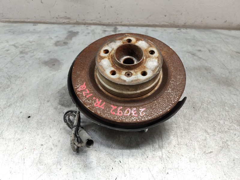 Recambio de mangueta trasera izquierda para bmw serie 1 berlina (e81/e87) 120d referencia OEM IAM 676151909  