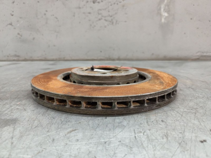 Recambio de disco freno delantero para renault austral tce 130 referencia OEM IAM   