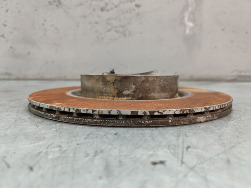 Recambio de disco freno trasero para renault austral tce 130 referencia OEM IAM   