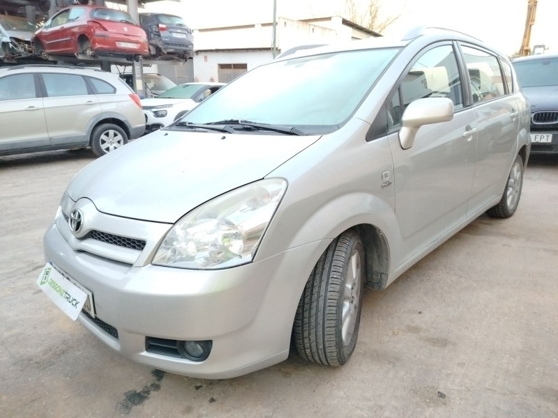 toyota corolla verso (r1) del año 2005