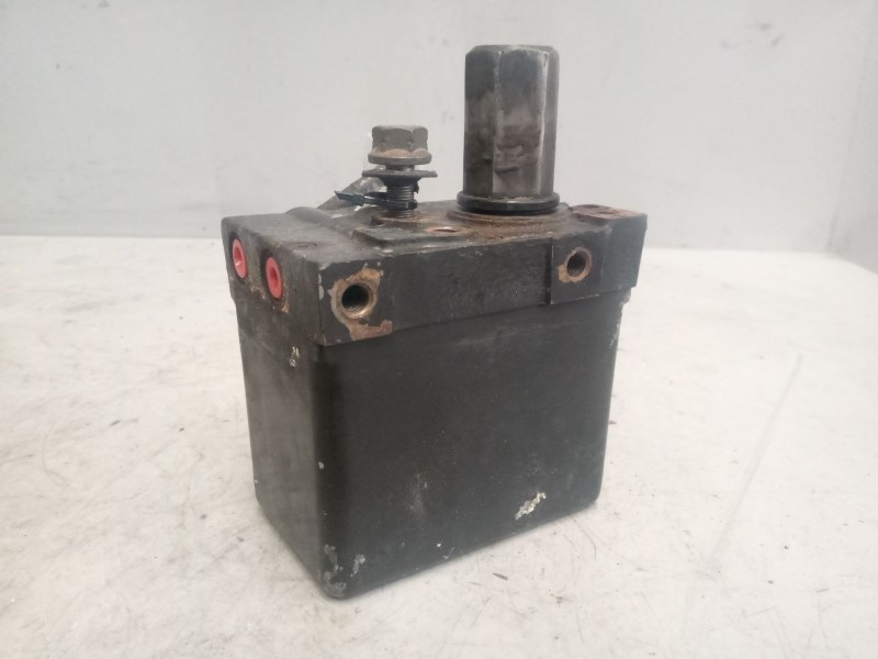 Recambio de bomba elevacion cabina para man tgx 18.xxx referencia OEM IAM 85417236044  81417236130