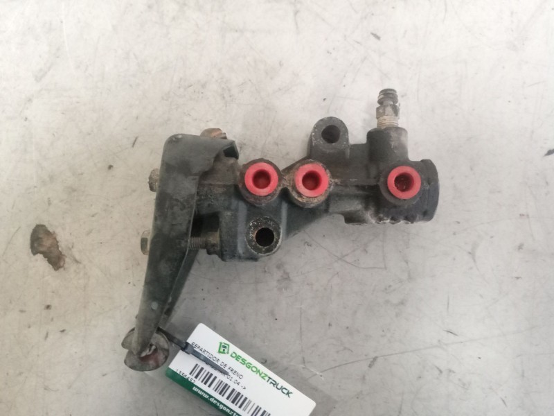 Recambio de repartidor de freno para nissan cabstar 01.04  3.0 diesel referencia OEM IAM   