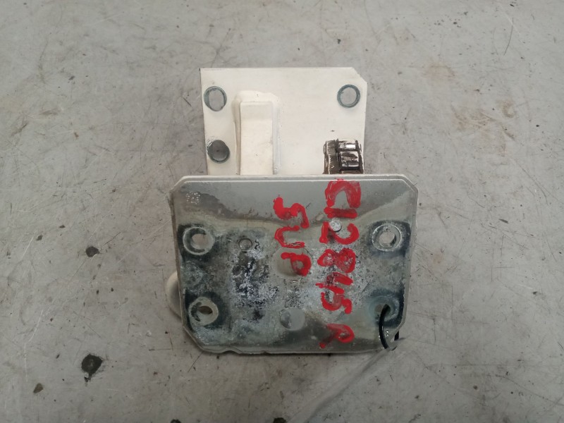 Recambio de bisagra delantera derecha para man tgx 18.xxx 12.4 diesel referencia OEM IAM   SUPERIOR