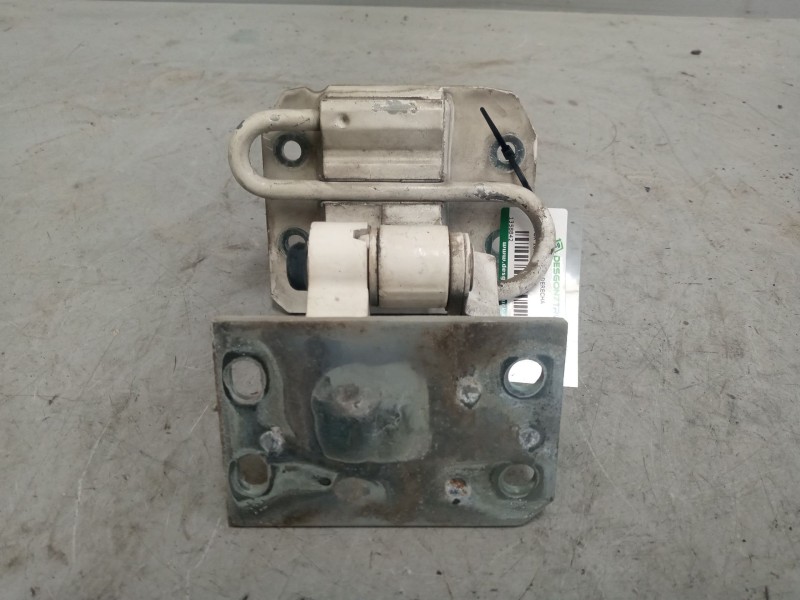 Recambio de bisagra delantera derecha para man tgx 18.xxx 12.4 diesel referencia OEM IAM   SUPERIOR