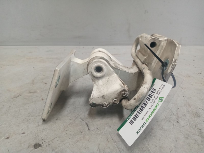 Recambio de bisagra delantera derecha para man tgx 18.xxx 12.4 diesel referencia OEM IAM   SUPERIOR