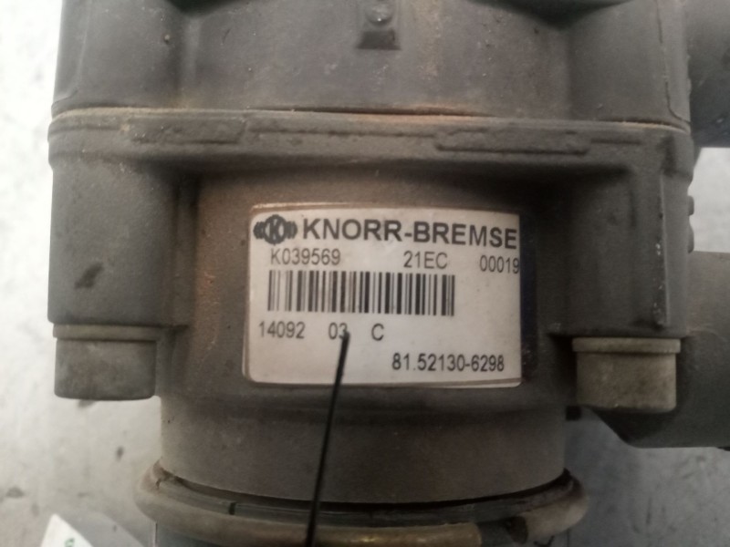 Recambio de valvula aire para man tgx 18.xxx 12.4 diesel referencia OEM IAM 81521306298  K039569