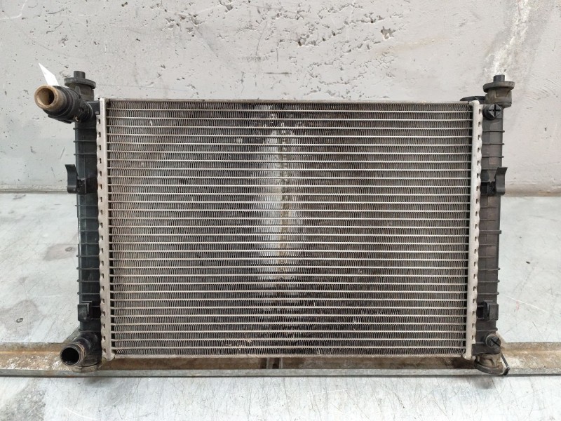 Recambio de radiador agua para ford fiesta (cbk) 1.3 cat referencia OEM IAM 4S69H8005EA  