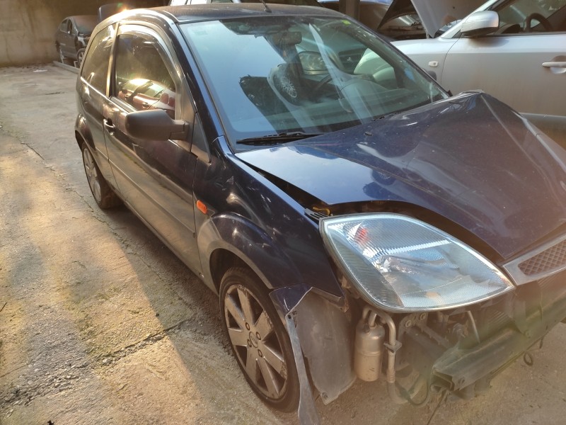 ford fiesta (cbk) del año 2003